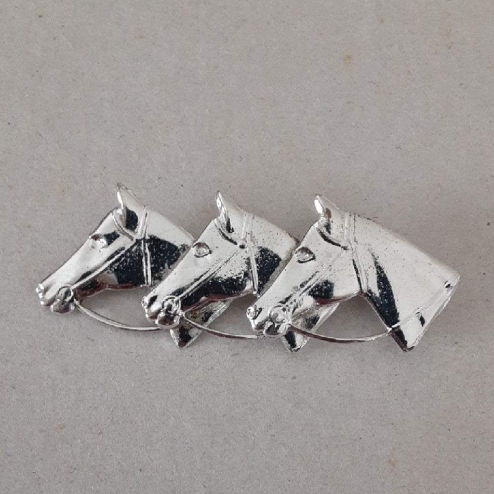 Silver Horse Head Brooch Pin
